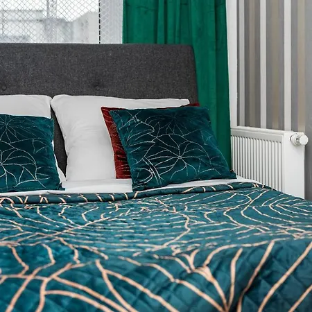 Apart D&k Free Parking Cybernetyki 2e *